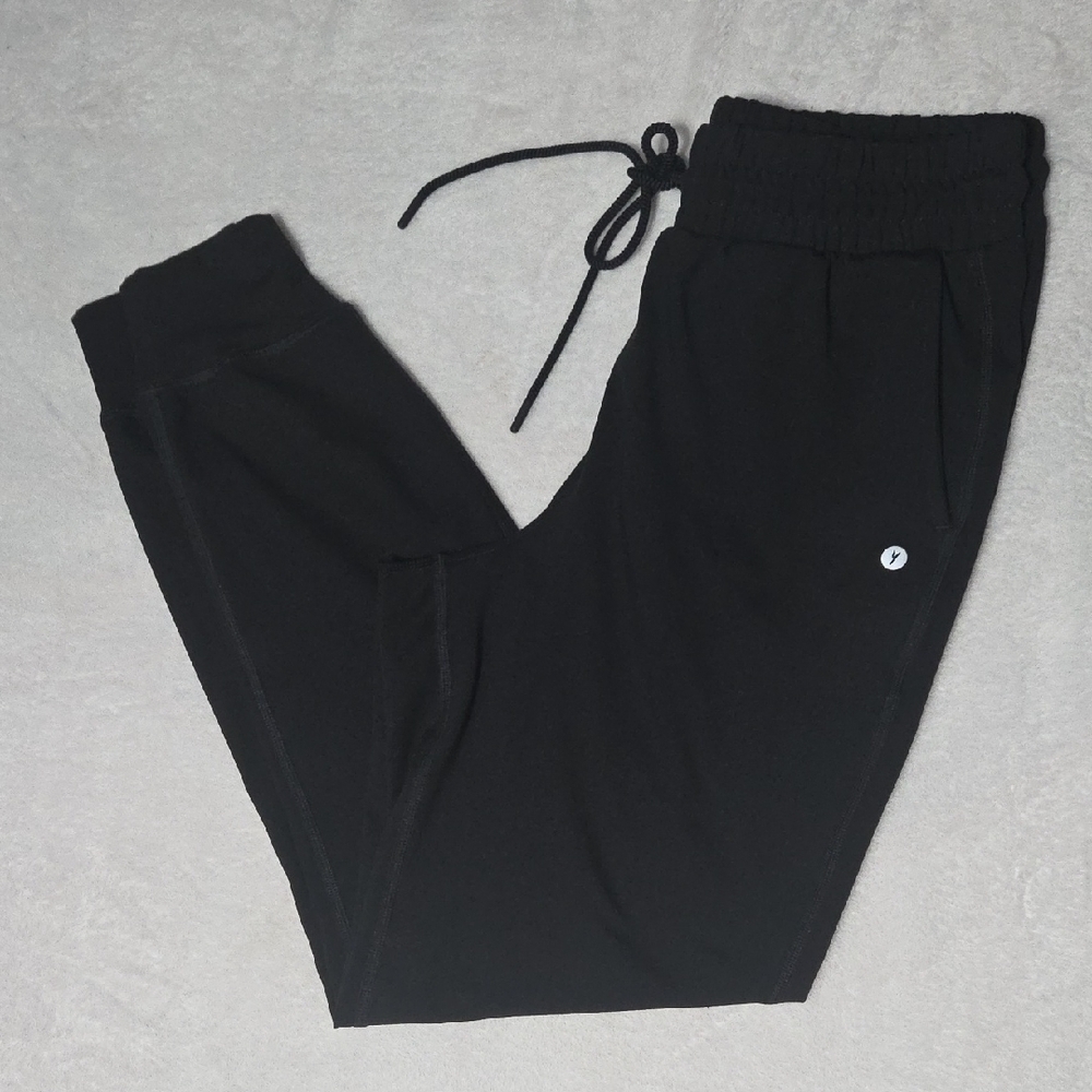 YITTY Black Joggers